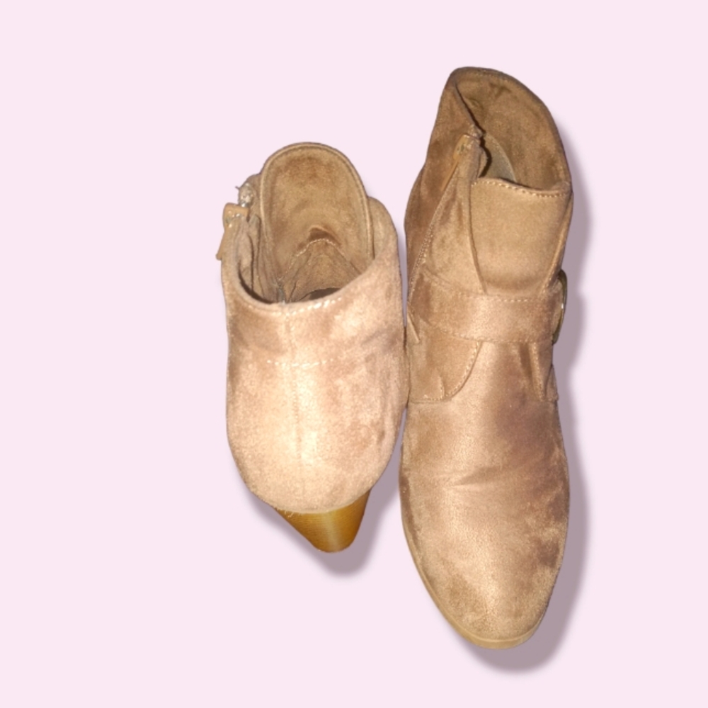 Women's taupe ankle boots